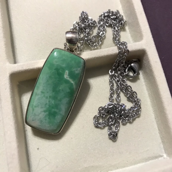 New Sterling Silver Variscite Pendant Necklace Greens Crystal Gemstone - Picture 5 of 14